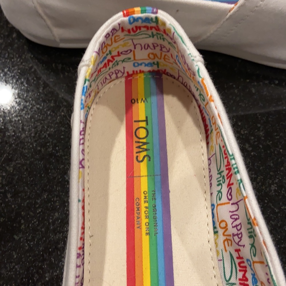 White Canvas Toms Size W10 - image 4